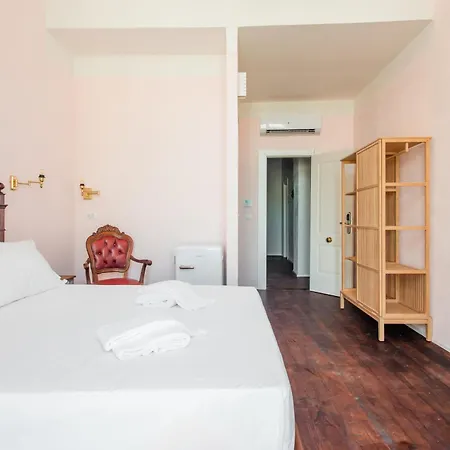 Velato Carafa Palace By Dimorra